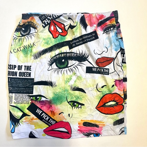 vintage newspaper print Y2K mini skirt - Picture 11 of 15